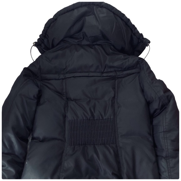 DKNY - Women’s Long Quilted Puffer Coat - Size Medium - Picture 13 of 16